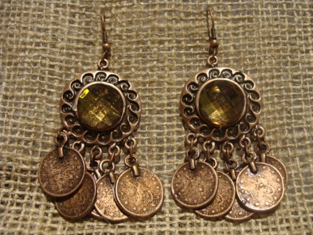 EARRING