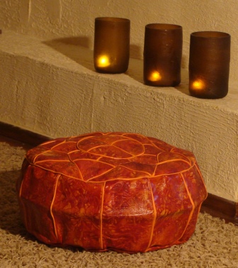 Egyptian Handmade ottoman leather Pouf - Click Image to Close