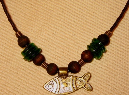 Fish Necklace Old "One Piece"
