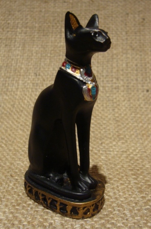 Small EGYPTIAN BASTET CAT STATUE. EGYPT GODDESS BAST FIGURINE