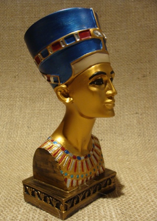 Large MASK OF QUEEN Nefertiti Egyptian Statue Museum