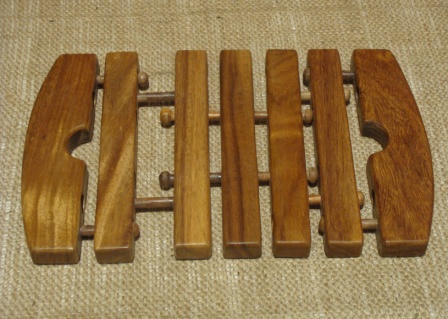 Vintage Egyptian hand carved wood - Click Image to Close