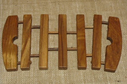 Vintage Egyptian hand carved wood - Click Image to Close